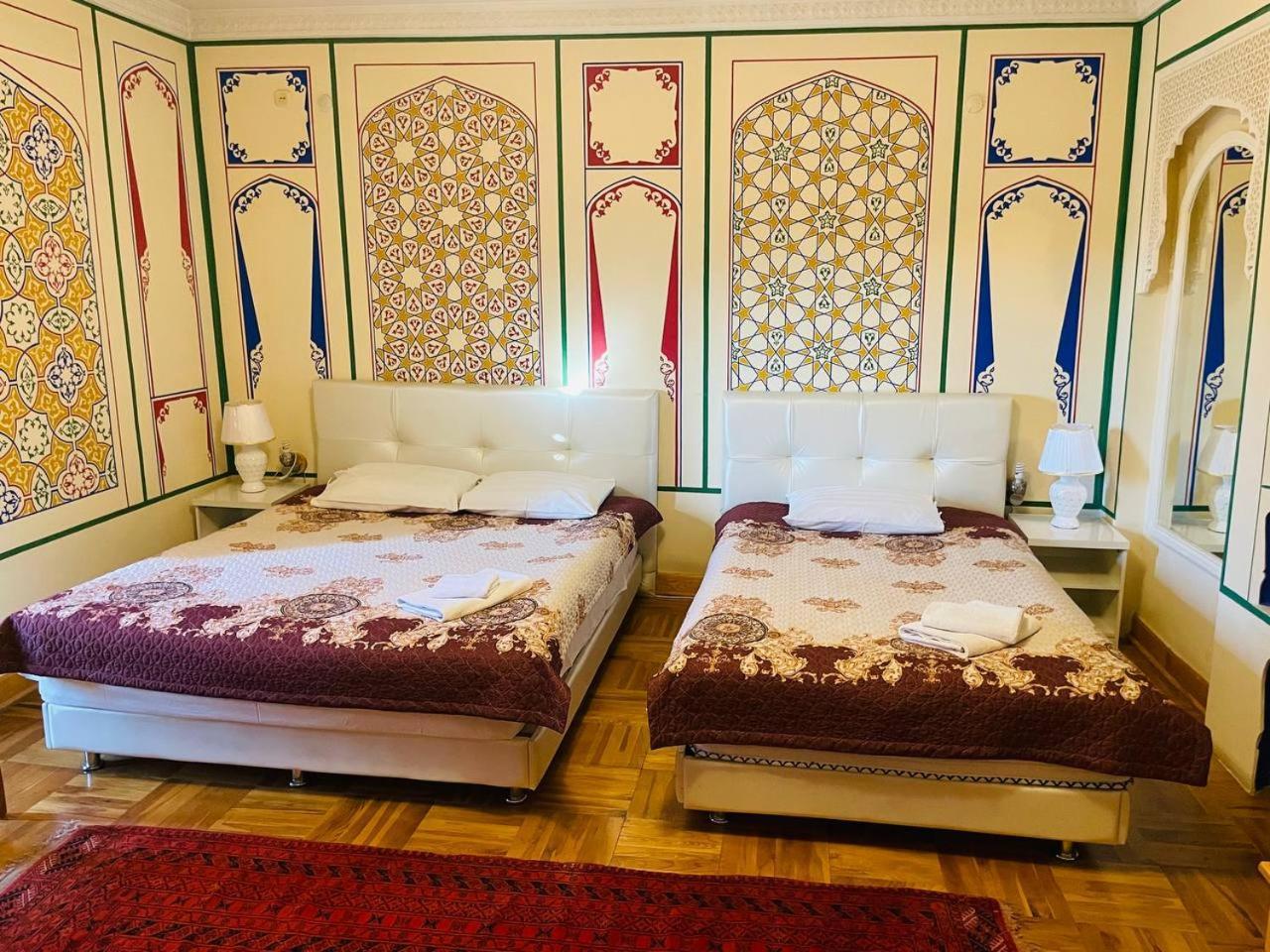 "Chor Minor" Hotel Unesco Heritage List 2 Minutes To Bukhara Old Town Square Official Partner Of The La Rosse Aroma Exterior photo
